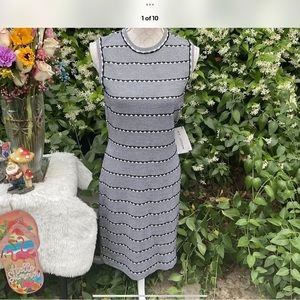 St John Sz 6 NWT Geometric textured sheath sleeveless Dress career evening chic